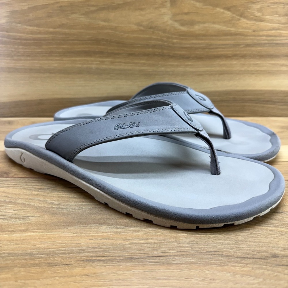 Olukai Ohana Gray Flip Flops Mens 13 EU 46 Sandals Slip On Vacation Pool Travel